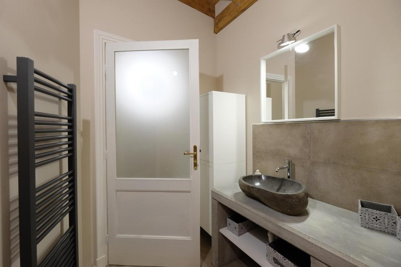 Domus Leydi Apartment Ивреа Екстериор снимка