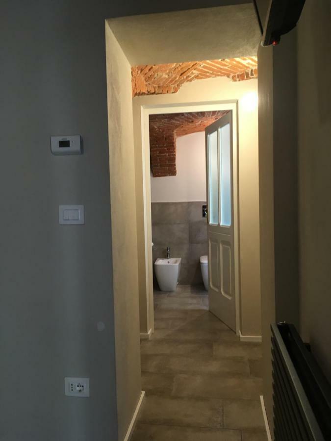 Domus Leydi Apartment Ивреа Екстериор снимка