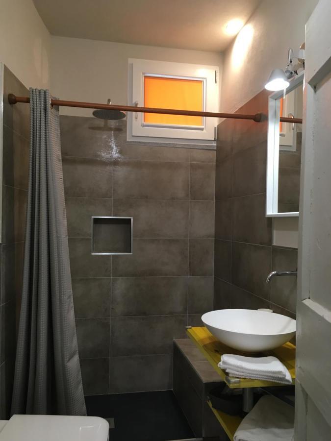Domus Leydi Apartment Ивреа Екстериор снимка