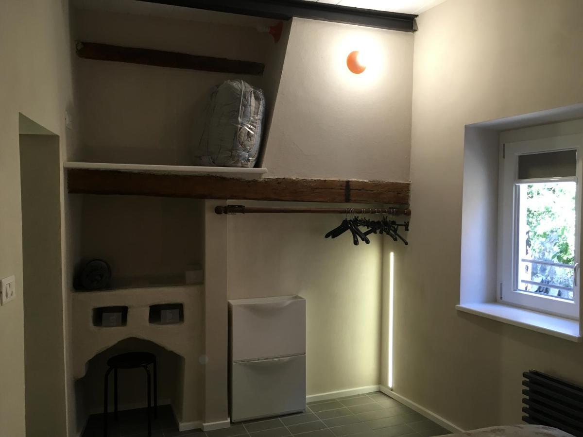 Domus Leydi Apartment Ивреа Екстериор снимка